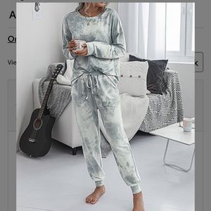 Romantique tie die jogger Pajama set